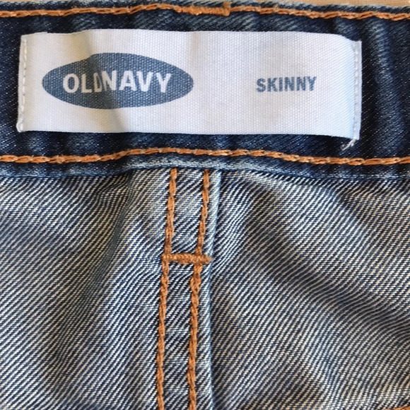 Old Navy skinny medium wash jeans, size 16 Husky - Picture 9 of 11